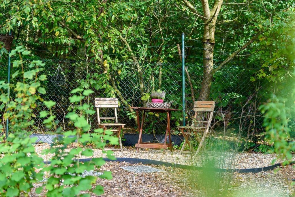 Spacious Wooden Cottage With Infra-Red Sauna At Veluwe Putten Bagian luar foto